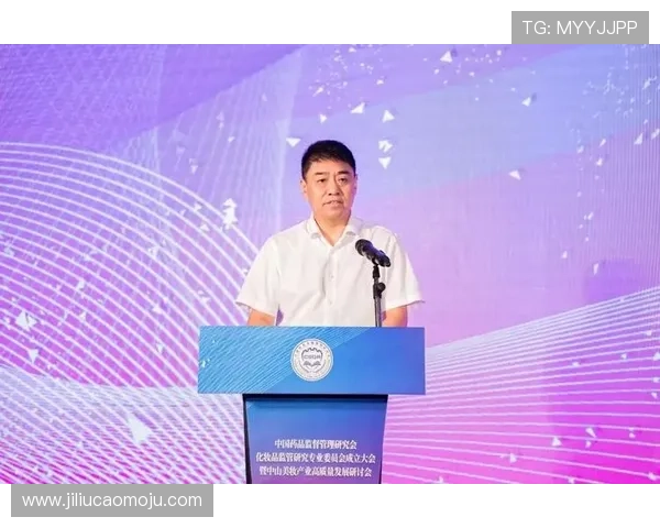 讲述一位成功女企业家逆境崛起并引领行业持续创新高质量发展的故事